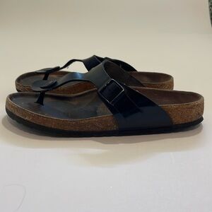 Birkenstock Gizeh Black Leather Sandal